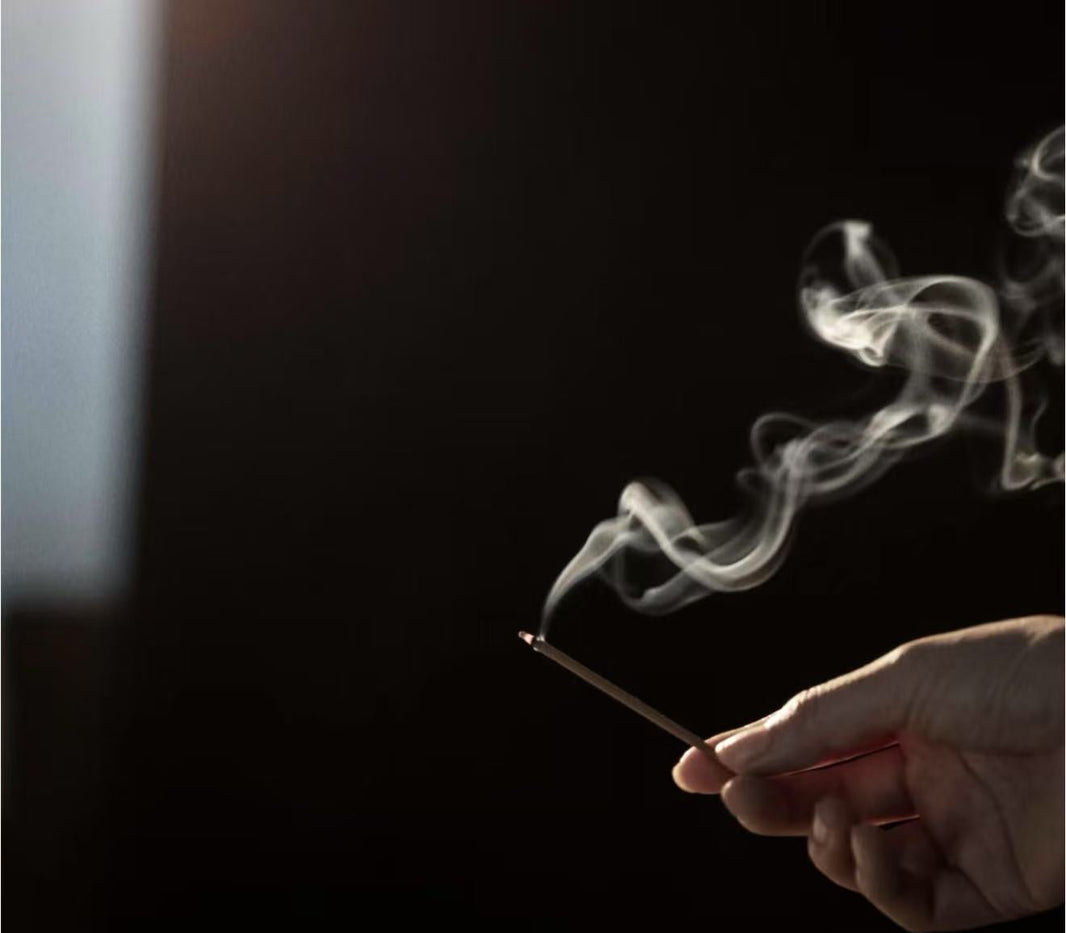 How to Light Incense Sticks: Everything You need to Know – Memoricall